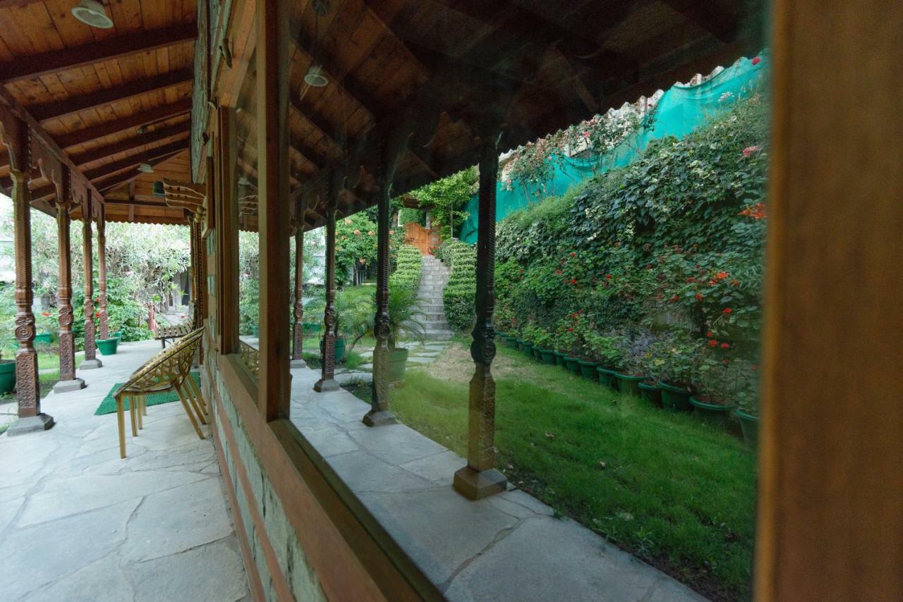 Shobla Kaathkuni Royale Hotel Kullu Ngoại thất bức ảnh