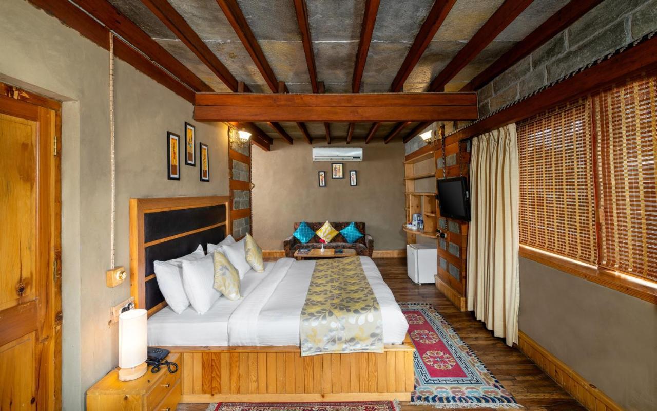 Shobla Kaathkuni Royale Hotel Kullu Ngoại thất bức ảnh